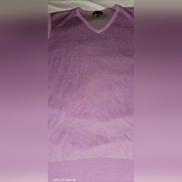 Paul Fredrick Lavender V-Neck Sweater Vest - Picture 2 of 10